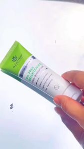 Azarine Anti Acne Series: Solusi Perawatan Kulit Berjerawat
