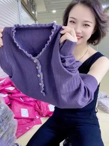 ต่อต้านวัย มีสไตล์ Mommy ฤดูใบไม้ร่วง เสื้อผ้า สีม่วง Ear Flounce เสื้อสเวตเตอร์ถัก ผู้หญิง เสื้อรองใน ไหล่ยาว คอวี แขนยาว