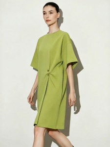 AMII | New Round Neck Loose Dress with Removable Buttons