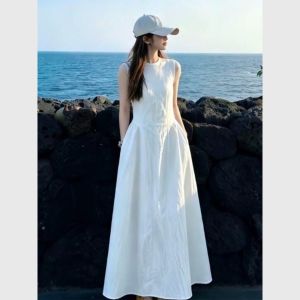 White Sleeveless Elegant Summer Dress