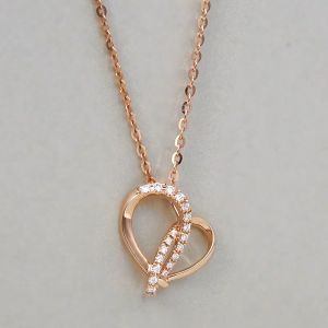 Chow Sang Sang Promessa Love Knot 18K Rose Gold Diamond Love Heart Pendant 92445P