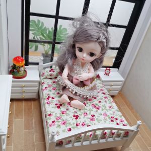 1:12 Dollhouse Dollhouse Mini Furniture Bedroom Micro Scene Model European Wooden Fabric Double Bed