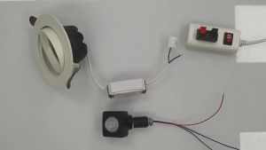 LED Motion Sensor 220V 110V Automatic PIR Infrared Detector 180 Degree Rotating Outdoor Timer Light Switch PIR Motion Sensor