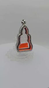 M#1034 ตลับพระ/กรอบพระสเตนเลสลายไทย วงใน 2.5x4.0 ซม. พิมพ์เข้ารูปพระกริ่งหรือพิมพ์ใกล้เคียง ●ขนาดที่ใส่สวย 2.1x3.6 ซม●