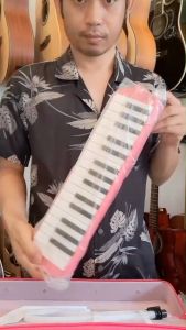 เมโลเดี้ยน 32 คีย์ พร้อมกระเป๋าลายการ์ตูน มี 2 สี สีชมพู และ สีฟ้า