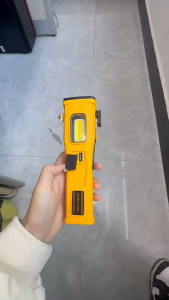 Emergency multi-functional flashlight outdoor vehicle-mounted window-breaking life-saving hammer magnetic maintenance lamp solar COB lamp