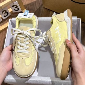 รองเท้าผ้าใบพื้นแบนระบายอากาศสำหรับผู้หญิง ฤดูร้อน 2025 รองเท้าลำลองแบบผูกเชือกสไตล์เดนิม รองเท้าบัลเลต์ส้นแบน สวมใส่สบาย รองเท้าส้นแบน