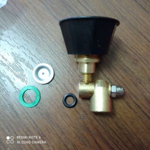 BÉC XỊT ĐIỀU CHỈNH LOA ĐEN (thân bằng đồng)