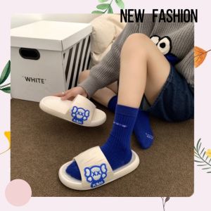 SQShop OMG💫 วิธีการสั่งไวรอง เท้าแบบสวมแต่งลาย สีขาว ตัดสีน้ำเงิน ราคาดี รีบตำเลย จ้าา