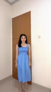 Pilihan Dress Saso Wanita: Midi Karet, Polos, dan Nyaman