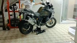 Bàn nâng xe mb105 ben nâng di chuyển cao cấp cho tất cả dòng xe pkl Chính hãng MBIKER