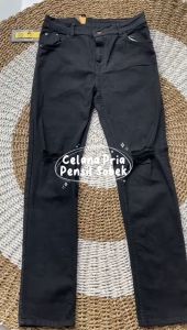 Celana Jeans Pria Hitam Sobek Lutut / Ripped Soft Jeans Hitam BigSize 27-38