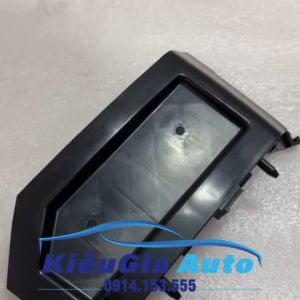 Tai cài (bát bắt) cản trước Nissan Navara 2008-2014 62222EB720 62223EB720 Chính hãng