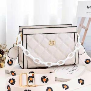 G2722 Tas Wanita Selempang Import 1Kg Muat 2Pcs - Calviero Collection