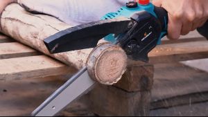 1500W 8นิ้ว16000RPM เลื่อยตัดไม้ มอเตอร์ไร้แปรงถ่าน  BL 388VF makita เลื่อยไฟฟ้าแบต เลื่อยไฟฟ้าไร้สายไร้แปรงถ่านชาร์จไฟได้เครื่องมือไฟฟ้าสำหรับงานไม้สำหรับสวน Makita 18V 8เมตร/วินาที มอเตอร์ไร้แปรงถ่าน   Brushless Motor