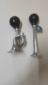 Potpot Classical Bicycle Metal Gas Horn Vintage Metal Bell Classic Snail Shape Air Horn for Bicycles