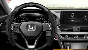 AOLA High Quality Anti-Skid & Wear Resistant Car Steering Wheel Cover Carbon Fiber Texture Sport Style Steering Wheel Cover for 14-15Inch Car Accessories