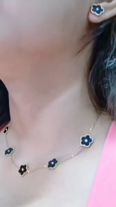 Set Perhiasan Wanita Kalung + Anting Bunga Permata Grigi UK 13mm Cantik Anti Karat Dan Anti Luntur Titanium Stainless Steel