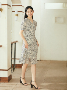 French X-shaped Waist Accentuated Flared Hem Cherry Print Dress