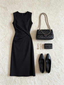 QINGMUZI | Black Sleeveless Slimming Midi Dress