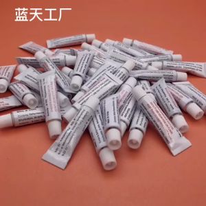 Bộ Keo Vá + 2 Miếng Vá Phao độ đàn hồi cao chuyên dùng vá phao thuyền hơi hồ bơi nệm hơi MVP-TRON