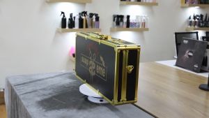 อุปกรณ์ทำผมแบบพกพา กล่องเก็บหวี ตัดผม ออแกไนเซอร์ รหัสผ่าน Case กล่องใส่อุปกรณ์ตัดผม barber box barbor tools - สินค้าพร้อมส่งในไทย