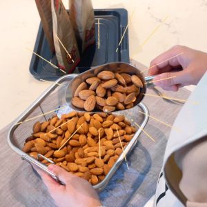 Hạnh nhân tách vỏ nhập khẩu Mỹ Pams 500g/túi - Sấy chín giòn thơm Hạt to béo bùi Túi ZIP bảo quản không hôi dầu