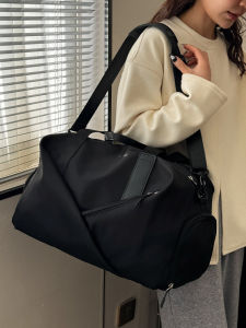 K-style Satchel Large Capacity Portable Commuter Bag Womens New Arrival 2023 Winter Fashion Workout Travel Bag Shoulder Bag