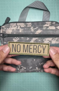 Patch_Velcro dán in hình Thông Điệp - Text viền thêu tinh xảocó mặt gai dán lên quần áo