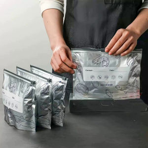 Biblio【Ready in Stock】 10Pcs/Pack Aluminum Foil Food Bag Leakproof Freezer Kitchen Fresh-keeping Reusable Bags