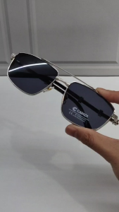 KACAMATA HITAM SUNGLASS PRIA SISI PELINDUNG PERLINDUNGAN MATA DARI SINAR MATAHARI