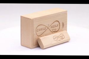 JASTER 1 PCS Free Custom Logo USB Flash Drive 128GB Creative Wedding Gifts Pen Drive 64GB Wooden Box Memory Stick 32GB High Speed Pendrive 16GB Walnut wood External storage 8GB Personalized customization Storage Devices 4GB