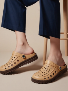 Upgraded Mens Latex Breathable Slippers Anti-Slip Comfortable Casual Wear Non-Slip Hole Hole Shoes Summer Season Footwear