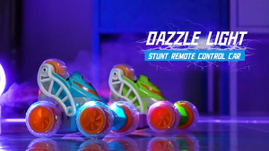 Mobil Stunt RC 360° Rolling Twister Mainan Anak Spray RC Car degan Musik dan Lampu 2.4g Remote