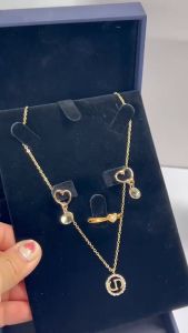 กล่องหนังpuกล่องใส่เครื่องประดับแบบพรีเมียมใส่เครื่องประดับ สร้อยคอ แหวน ต่างหูแบบเงา