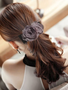 เรียบหรู ลายดอกไม้ กิ๊บติดผม ที่หนีบผมหางม้าแบบครึ่ง ฤดูใบไม้ผลิ โหลด ผ้าไหม เส้นด้ายดั้งเดิม ดีไซน์ เครื่องประดับผม เสื้อท่อนบน คลิปสําหรับผู้หญิง