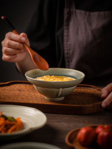 Retro Matte Jingdezhen Porcelain Rice Bowl Dining Utensils Single Use Eating Bowl Gold Decoration Calligraphy Design Chinese Style