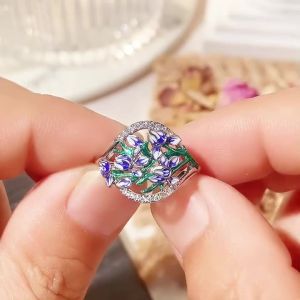 Huitan Bouquet Design Women Ring Blue Flower Fresh Style Elegant Accessories Versatile Metal Jewelry Inlaid Shiny CZ for Party