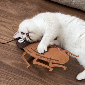 【Witte】ตุ๊กตาแมลงสาบ แคทนิป ของเล่นแมว บรรเทาความเครียดของแมว