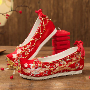 Elegant Red Hanfu Wedding Shoes for Women Embroidered Tassel Flats Traditional Chinese Bride Shoes Cotton Lined mid Heel