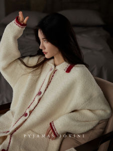 Warm Coral Fleece Half-Velvet Padded Sleepwear Set