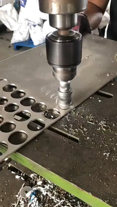 โฮลซอเจาะปูน โฮลซอเจาะคอนกรีต การเจาะโลหะด้วยเพชร  ขนาด30 40 50 ก้านยาว  แกนต่อ 200MM