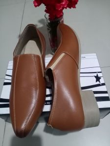 sepatu wanita
