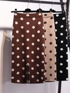 Váy Ngắn Dệt Kim Kẻ Sọc Cho Nữ Váy Dài Vừa Phải Hở Một Bước Ôm Sát Mùa Thu Đông Mới Về Váy Ngắn Bằng Lông Cừu