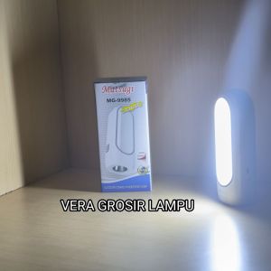 MATSUGI senter tangan cas MG-9985 5W + 10 LED rechargeable putih 6500K / senter tangan + lampu meja cas MATSUGI MG-9985 5W + 12 LED rechargeable putih 6500K