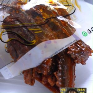 Spicy Duck Wings 100g Pack Full Box of Marinated Delicious Vacuum Duck Meat 香辣鸭翅129g包整箱装卤味熟食真空鸭肉