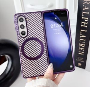 Kisscase Mạ Mờ Kiểu sợi Carbon Gấp vỏ điện thoại Cho Samsung Galaxy Z Gấp 6 5 4 3 5G Magsafe Không Dây Sạc Mỏng Cứng PC Chống Rơi vỏ lưng chống sốc Cho Galaxy Z Gấp 6 5 4 3