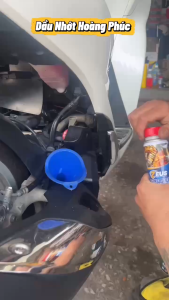 Chai Súc động cơ Zeus làm sạch và bảo vệ động cơ cho tất cả các loại xe máy- Cam kết chính hãng