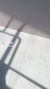 WARDAH LIGHTENING OIL INFUSED WATER MICELLAR 105ml |PEMBERSIH WAJAH|MAKEUP REMOVER|MICELLAR WATER