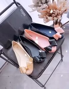 MELISSA JELLY SHOES WITH FLARE BOWNOT ORI1:1 ( SIZE 35/36 - 40 )